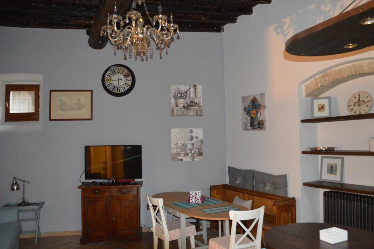 Appartamento In Centro Spoleto Buitenkant foto